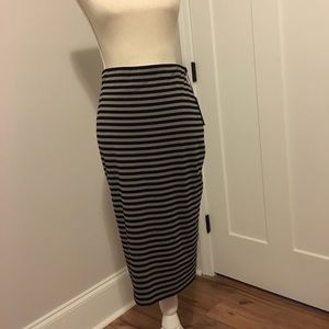 NWT! Vince Camuto pencil skirt